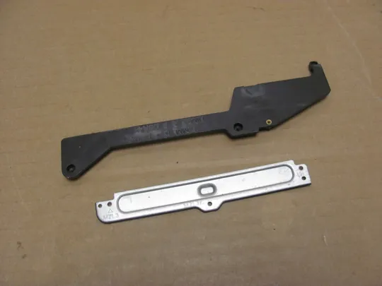 Купити номер0943-28 кріплення комплектуюче для DELL G7 7790 17-7790  оригінал