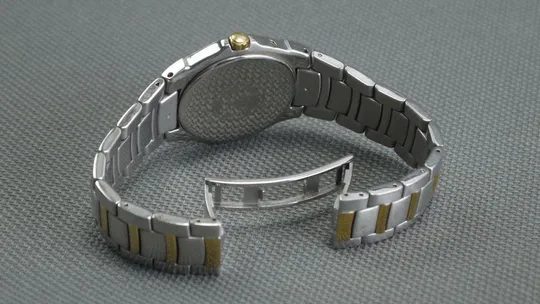 CITIZEN Eco-Drive Perpetual Calendar 100м. цельнолитая нержавейка синий циферблат model:E710-H24385T Характеристики