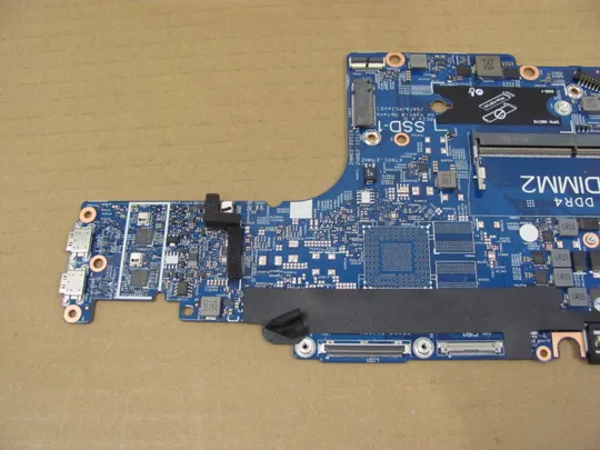 755-18 материнська плата РОБОЧА  SRLFQ i5-1235U 0941DD для  Dell Latitude 5530 E5530 оригінал З аукціону