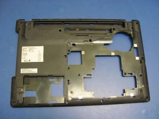 №18-3 Кришка (дно, корито, піддон) корпуса 36FH9BCJT30 для FUJITSU LIFEBOOK A555 оригінал Ціна