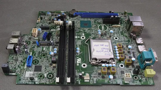 материнская плата DELL Optiplex 7060 SFF (s1151, Intel chipset Q370, 4xDDR4, M2.PCIE, M2.WLAN, Deskt З аукціону