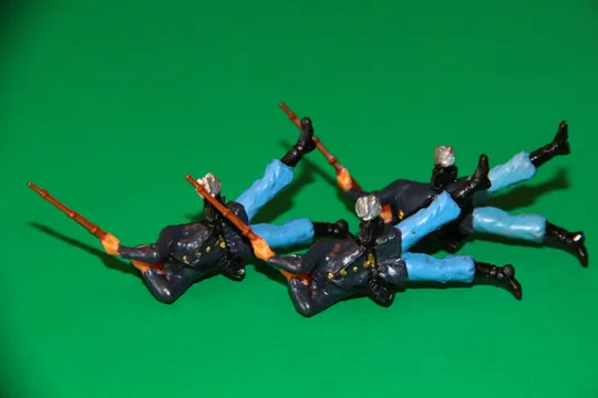 Купити ПІХОТИНЕЦЬ АРМІЇ ПІВНОЧІ США № 9176 4 пехотинец ELASTOLIN 40мм ФРГ