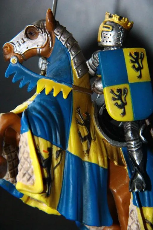 рыцарь на коне с мечем SCHLEICH 90-100мм ФРГ Недорого