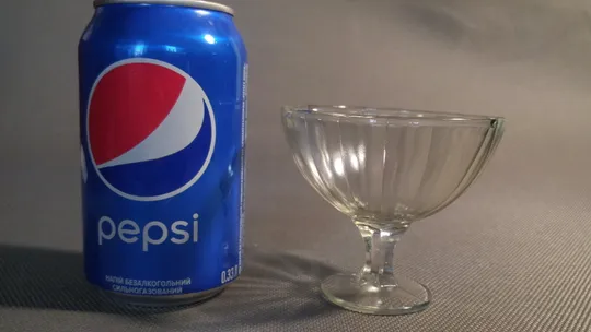 Креманка цукерниця вазочка на ніжці міні прозоре старе радянське скло Вживане Продаж