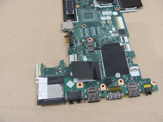 624-2  материнська плата CT470 NM-A931 SR2F0 i5-6300U для Lenovo ThinkPad  T470 оригінал Де купити