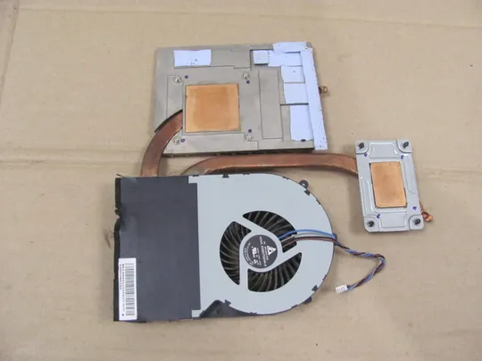 Купити 676-25 система охолодження V000280340 для Toshiba Qosmio X870 X875  оригінал
