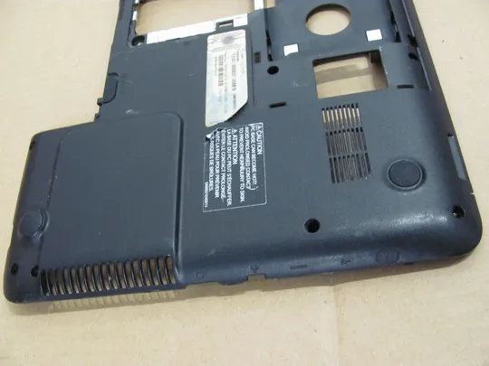 505-3 Кришка дно піддон корпуса H000038840 13N0-ZWA1K01 для Toshiba Satellite L850-110 L850-1L1 C850 L850 оригінал Інтернет-аукціон