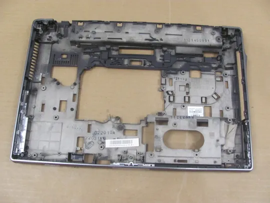Купити 876-3 Кришка дно піддон корпуса 652649-001  для HP EliteBook 8560W 8570W  оригінал