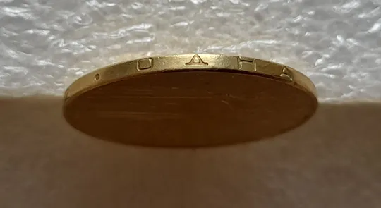 (5263) 1 гривня 2012 розколи на аверсі справа(1 гривна 2012 брак) Характеристики