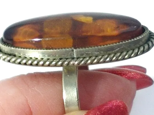 Кольцо советский мельхиор с плавленым янтарём бижутерия р18 каблучка бурштин 8г Де купити