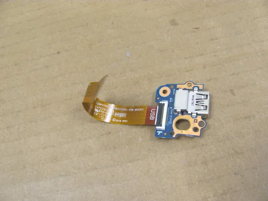 829-11  плата USB 6035B0172901  6050A2925701  для HP ELITEBOOK 850 G5 G6 840 745 ZBOOK 14U G6 оригінал Ціна