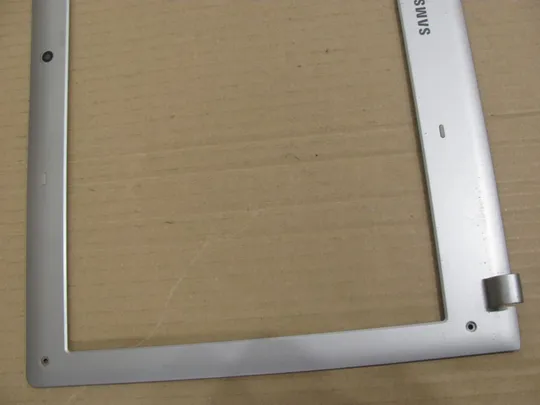 377-12 рамка матриці BA75-02855A для SAMSUNG E3520 RV511 RV509 оригінал Де купити