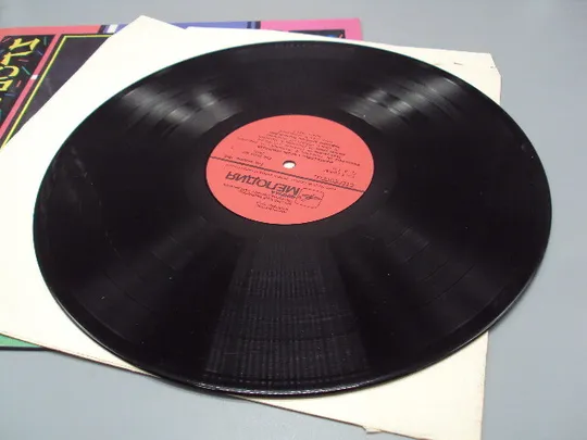 Пластинка мелодия Игорь Николаев Фантастика 1989 год диаметр 30 см №15404МЯ Характеристики