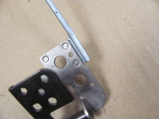 741-7 кріплення з петлею права 434.02603.0001  для Acer Aspire V Nitro VN7-791 VN7-791G MS2395 оригінал Де купити