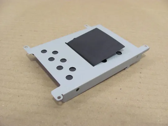 номер0232-20  кріплення, шахта, корзина HDD  для  ASUS K50  K50C K50IN K50I K50AB K50IJ P50IJ X50C X5DC K51 F52 K40 P81IJ  оригінал З аукціону