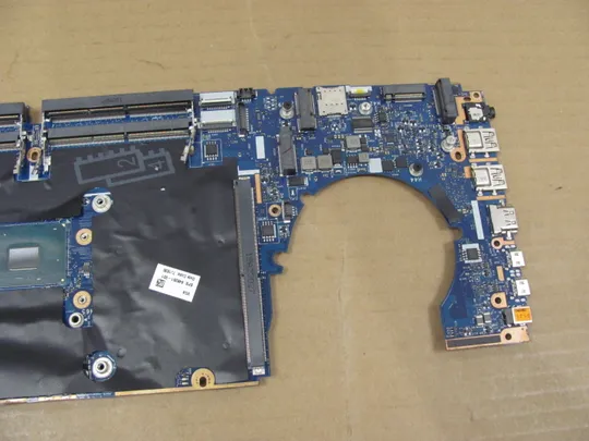 849-9 материнська плата SR2FU i7-6820HQ  APW50 LA-C381P для HP EliteBook ZBOOK 15 G3  оригінал Продаж