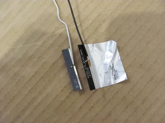 номер0004-9 WI-FI антени для Asus F75A X75A X75VD K55V X75VB X55 X75A1 F75 A75 оригінал Продаж