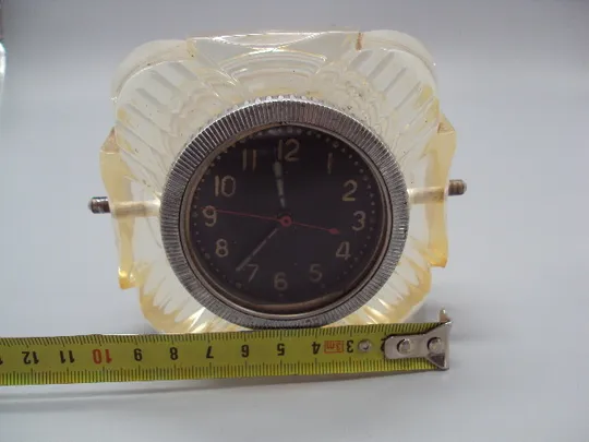 Настольные часы ЧЧЗ ссср пластик на ходу размер 9,5х9,5 см, диаметр 6,5 см №15867 Продаж