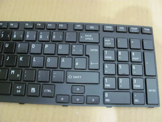 495-13  клавіатура робоча 9Z.N4YBC.10G для Toshiba Satellite P750 P755 оригінал Продаж