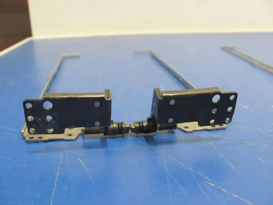 №277-4 кріплення з петлями 13GN2V10M031-2 для ASUS G75V G75 G75V G75VW оригінал З аукціону