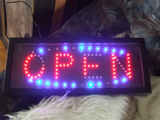 Світодіодна вивіска опен -відкрито роз. 41х17 см. З аукціону