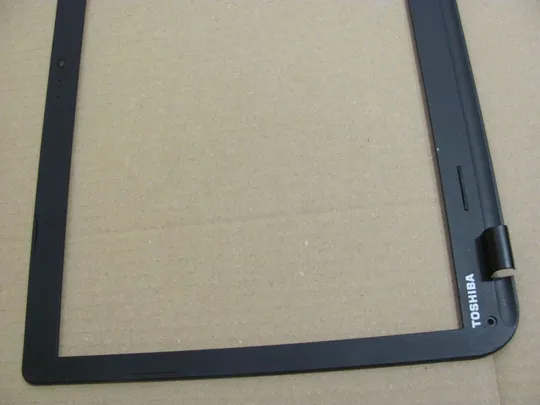 номер0314-2 рамка матриці matrix frame Окантовка дисплея Рамка екрана Корпус рамка матриці  EABD5004010 для Toshiba Satellite PRO C70 C70D оригінал З аукціону