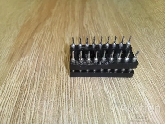 Прецизионные панельки для микросхем DIP 18-S-M (цанговая) лот 1шт. З аукціону