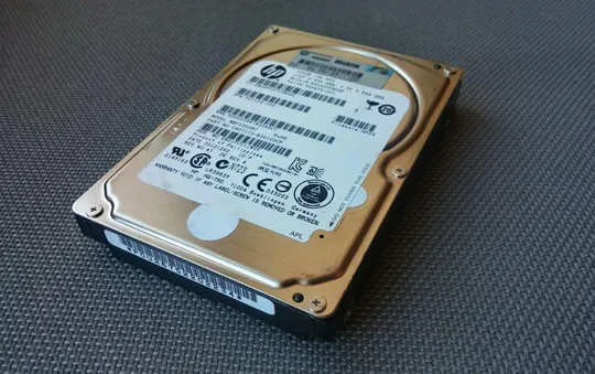 300GB 2.5" SAS HP 10K серверный жесткий диск Вживане З аукціону