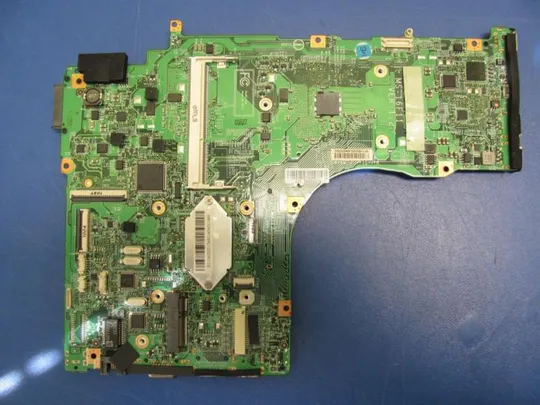 №50-7 материнська плата  РОБОЧА для MEDION ERAZER X6811 оригінал З аукціону