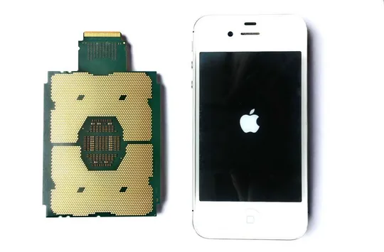 Intel Xeon Phi LGA3647 - мощный процессор для математических вычислений Intel Xeon Phi LGA3647 Вживане З аукціону