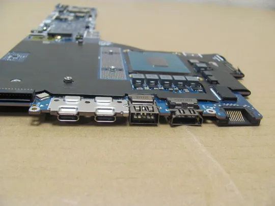 номер0978-5 материнська плата Mainboard Материнка Основна плата Системна плата Плата системи Laptop motherboard мамка  ноутбучна плата  HDC50 LA-L882P  i7-12850HX SRLGH для Dell Precision 7670 оригінал Де купити