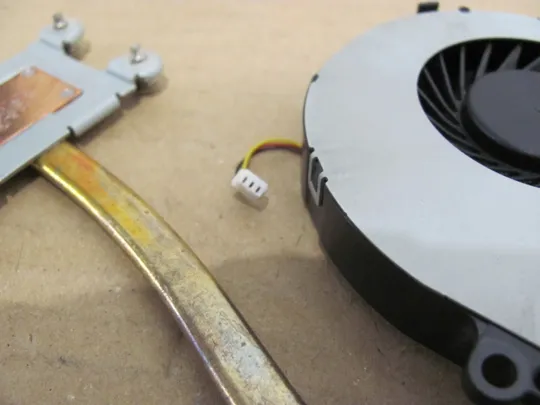 номер0307-6 система охолодження Кулер Охолоджувальний блок Охолоджувальна система Кулери та системи охолодження Охолодження материнської плати cooling system  FCN3CBD5TM0  для Toshiba Satellite C70 C70-A  оригінал Інтернет-аукціон