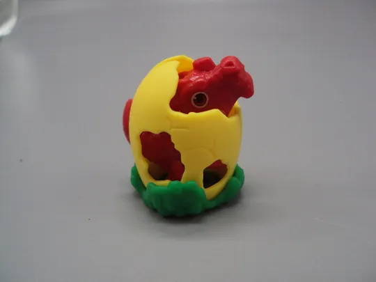 Фигурка киндер сюрприз VQ088 Ferrero дракон в яйце дракончик яйцо №18614л Продаж