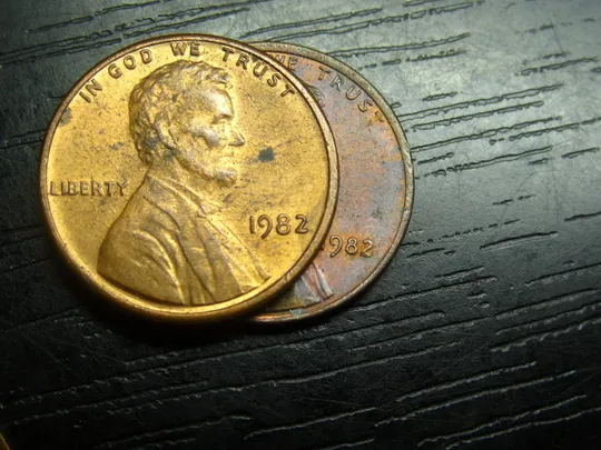 1 цент США 1982 (п'ять різновидів) цинк і латунь, великі і малі дати Де купити