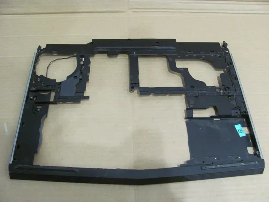 577-1 Кришка дно піддон корпуса AP1JM000500 0F9V34 для DELL Alienware 15 R3, оригінал Ціна