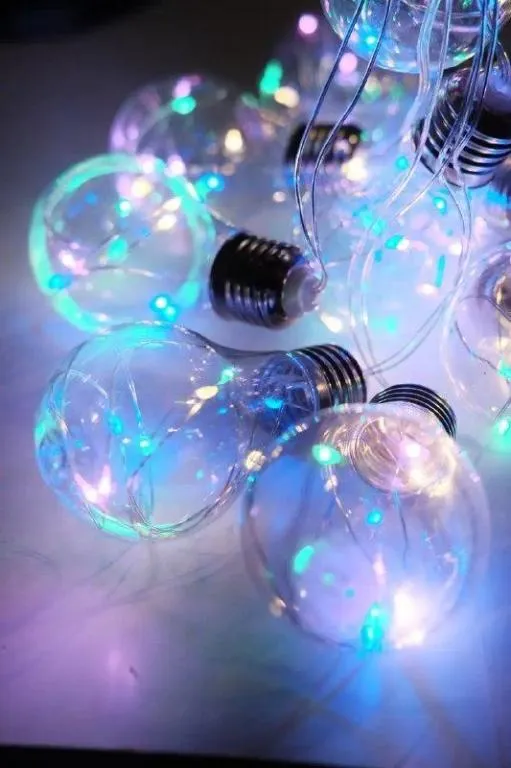 Гирлянда штора "Роса в лампе" от USB, 3x0,6м, 10 ламп, 60мм, 8 режимов, IP44, Мультиколор Продаж