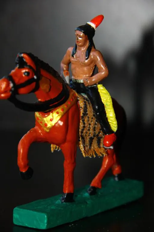 индеец на коне LEYLA 1:25 МАССА - КОМПОЗИТ ФРГ 40-50е годы 70-75мм З аукціону