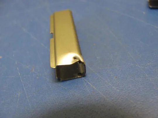 Купити №27-11 заглушки петель для DELL LATITUDE E6420 оригінал