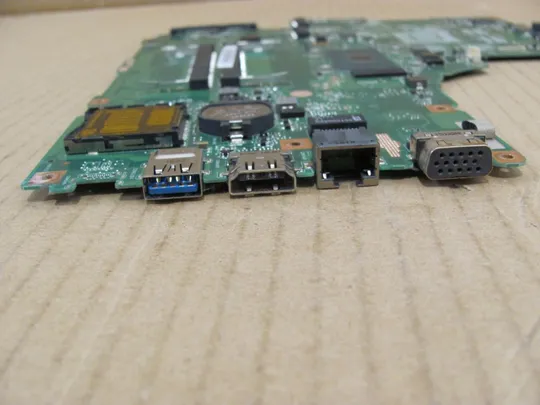 номер0193-19 материнська плата,Mainboard,Материнка,Основна плата,Системна плата,Плата системи,Laptop motherboard,мамка, ноутбучна плата  для i3-6100U SR2EU MEDION E7420 оригінал З аукціону