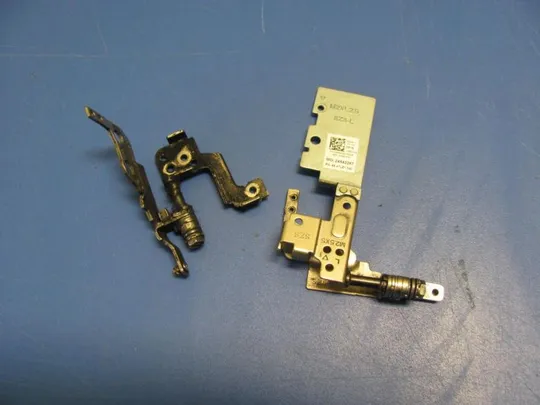 Купити №115-19 петлі 0R9GX6 65.47LZ1.040 для DELL INSPIRON 15 7000 оригінал