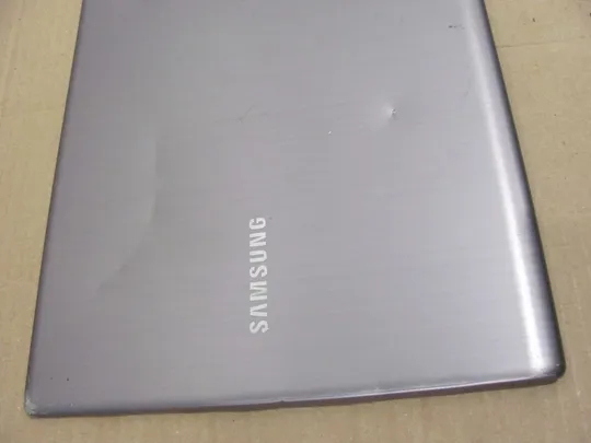 Купити 549 6 кришка матриці BA75-03549A для SAMSUNG NP700 NP700Z5C оригінал