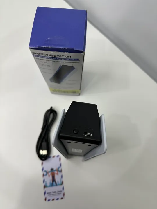 Док станція для джойстика PS5 Charging Station (ящик 25) Де купити