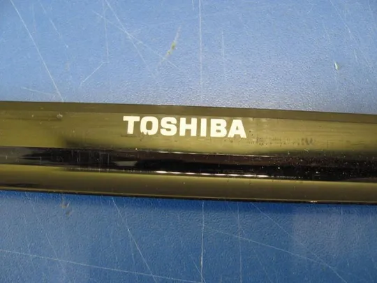 №55-4 рамка матриці 13N0-ZWA0R01 для TOSHIBA SATELLITE L850 L850-1LW оригінал З аукціону