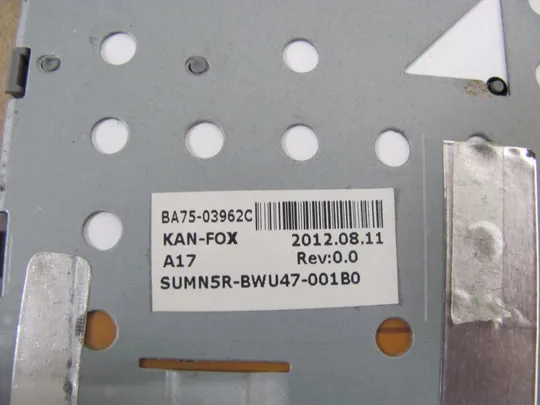 549-7 Кришка панель палмрест клавіатура робоча BA75-03962C для SAMSUNG NP700 NP700Z5C оригінал З аукціону