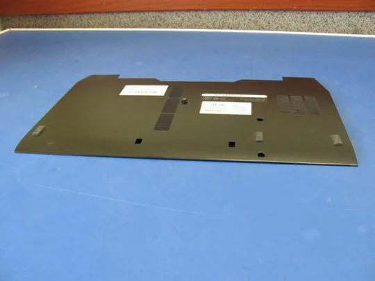 51-1 Сервісна кришка 0P318H  для ноутбука Dell Latitude E6400 оригінал Інтернет-аукціон