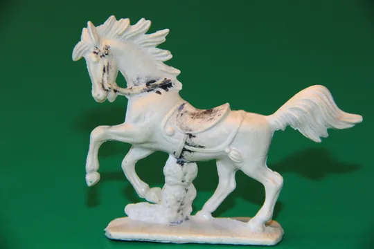 кінь конячка ГДР НДР №312 Фріхольд Фішер РОЛІНГ Ціна