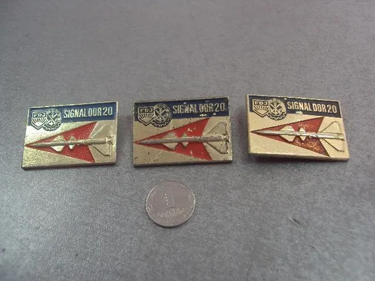 знак комсомол FDJ гдр игра сигнал 20 лот 3 шт №6233 Де купити