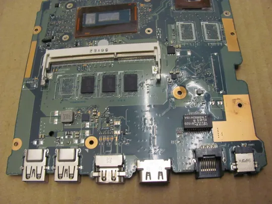 554-30 материнська плата i3-5010U SR23Z 60NB0810-MB1E02 для ASUS R556L X555LD оригінал в Україні