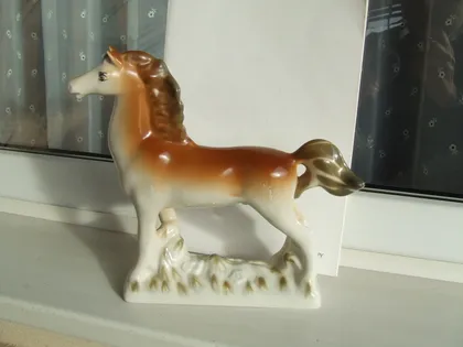 фото, Фарфор кінь -лошадка роз. 22 х 25 см. 1970 гг. полонне УССР .
