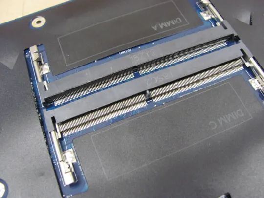 718-7 материнська плата GDB55 LA-K621P  SRKT8 Intel Xeon W-11855M для Dell Precision  7560  оригінал Торговий майданчик